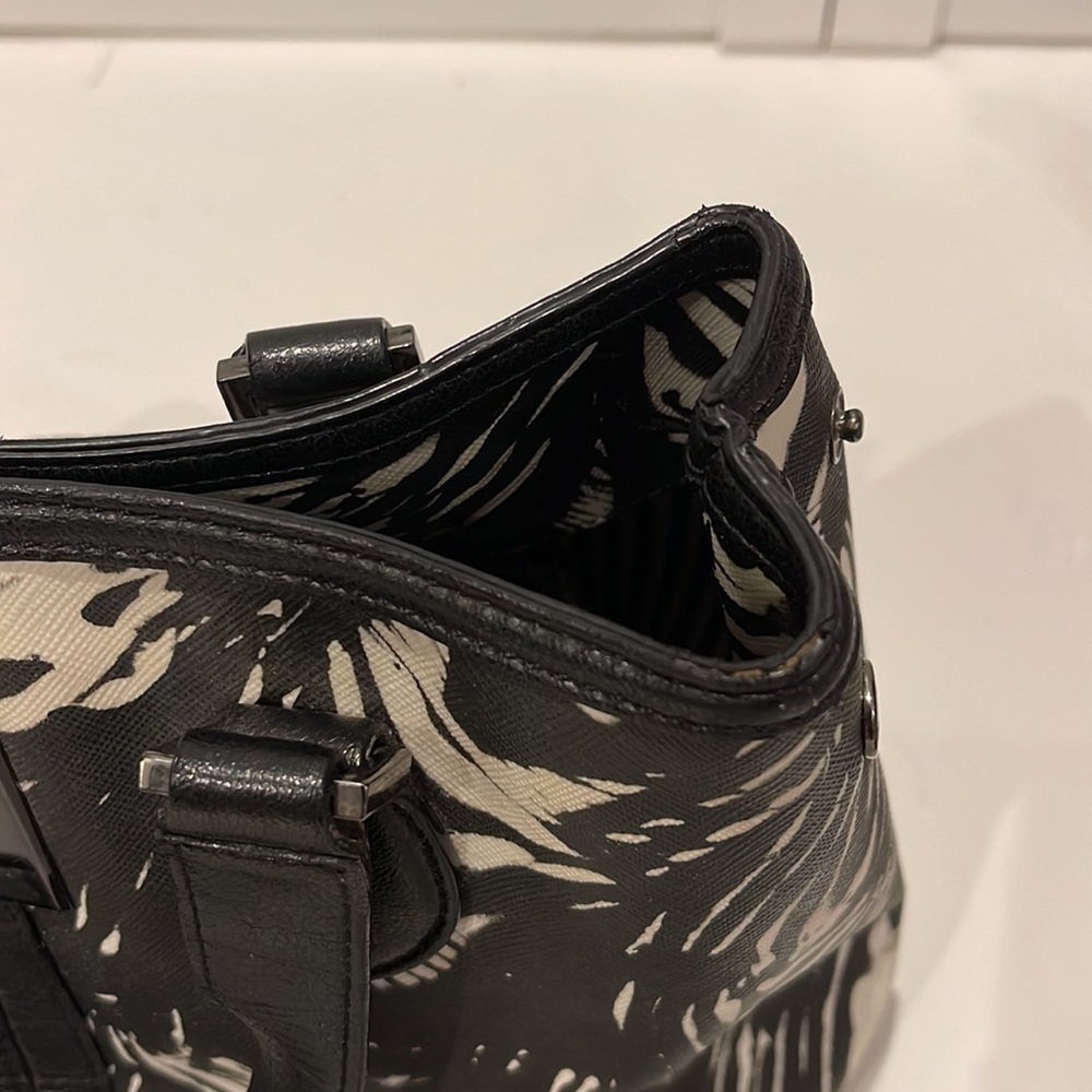 L.A.M.B. White/ Black Tote Bag, great condition, flaws shown on the handles. - Picture 10 of 11